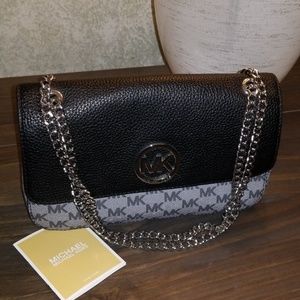 MK purse